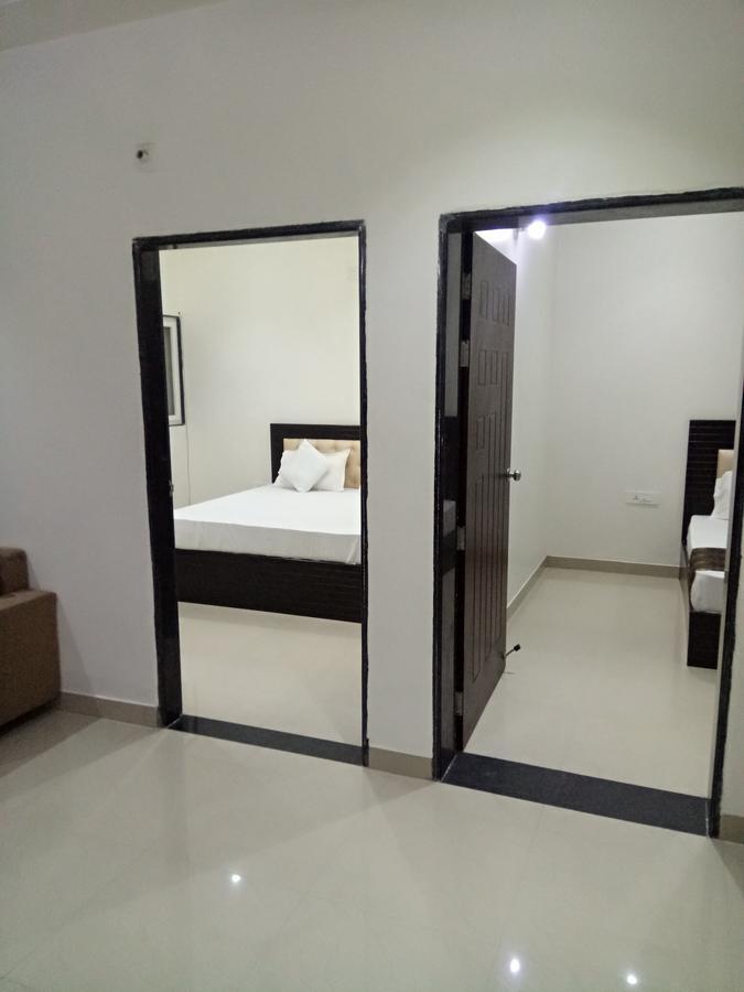 Anamsa Residency Hotel Vrindāvan Eksteriør billede